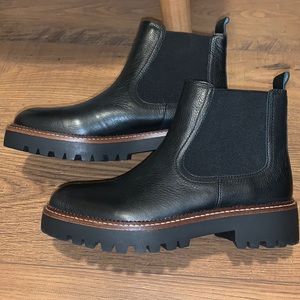 Black Chelsea Bootie